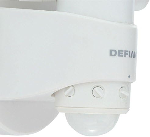 אור אבטחה של חיישן תנועה LED מאת Defiant | 180 תואר 180 מעלות דו-ראש לבן אורות ספוט אטומים עמידים בפני מזג אוויר | לומן בהיר